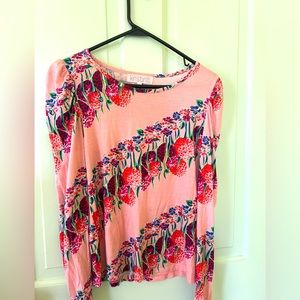 Long sleeve small shirt by Kristin